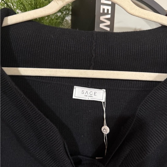 Sage the label Black Women's Sweater size large - Picture 4 of 10
